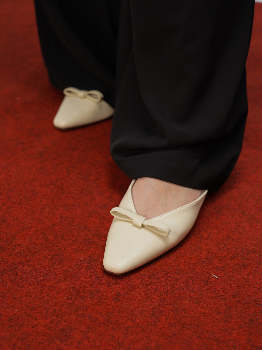 Aubrey Ballerina & Flats With Bow (White)