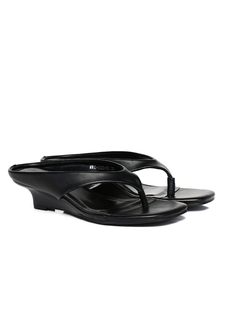 Parker Thong Wedges (Black)