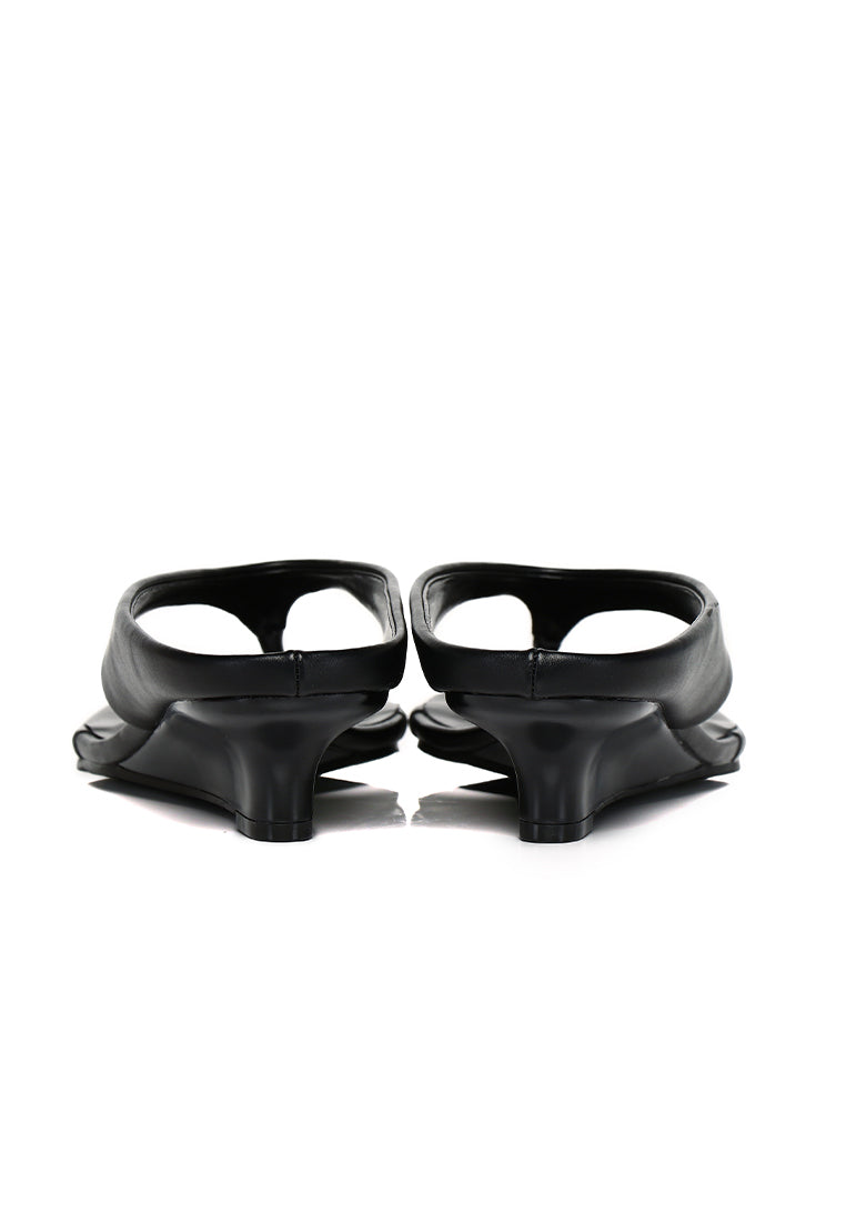 Parker Thong Wedges (Black)