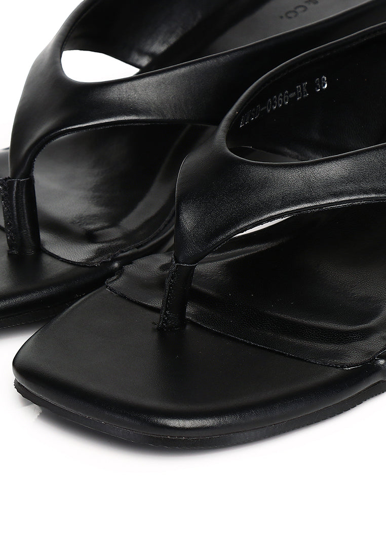 Parker Thong Wedges (Black)