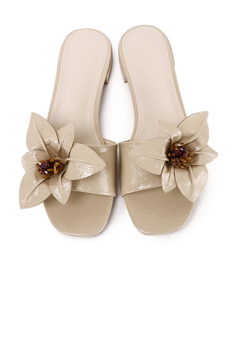 Rowan Floral Sandals (Khaki)