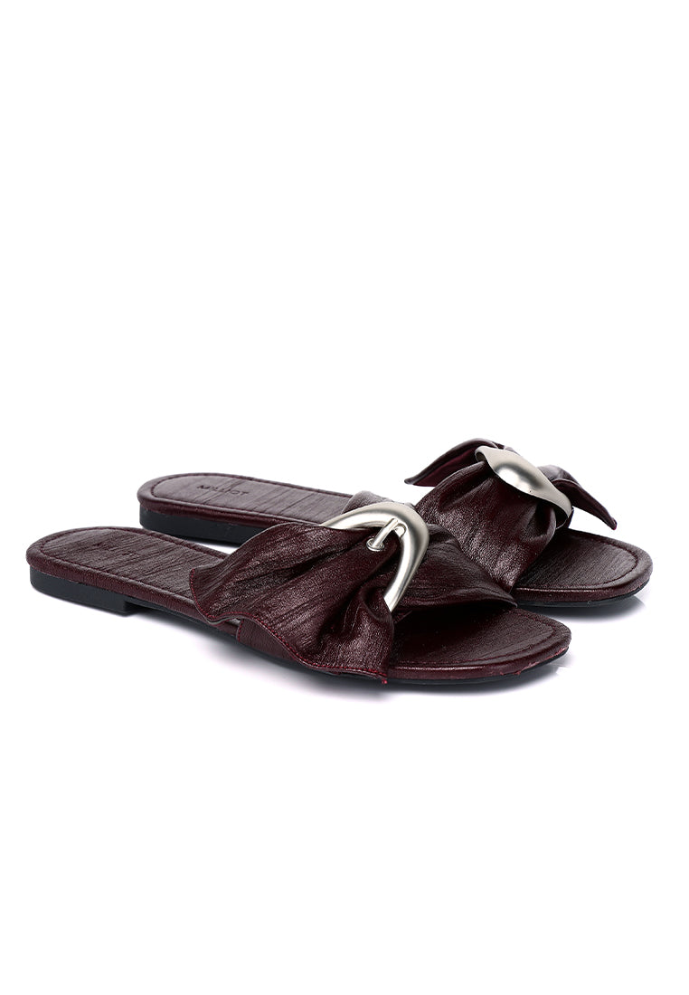 Lainey Woven Buckle Sandals (Burgundy)