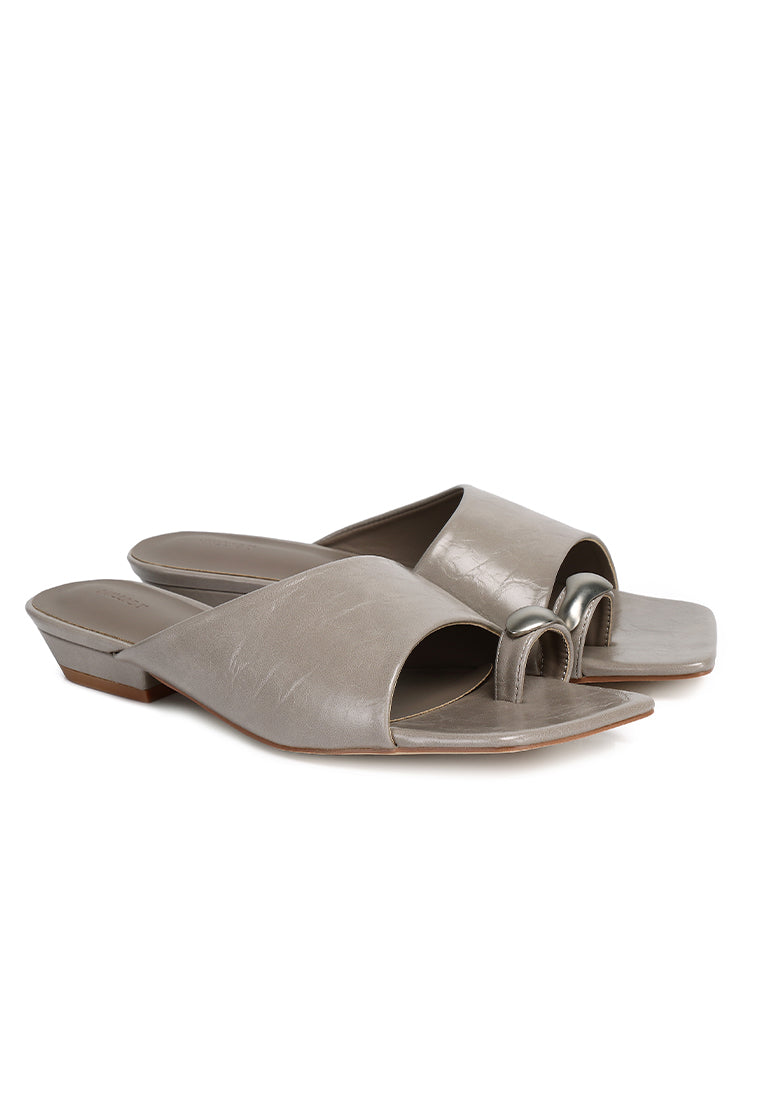 Daniela Toe Ring Heeled Sandals (Grey)