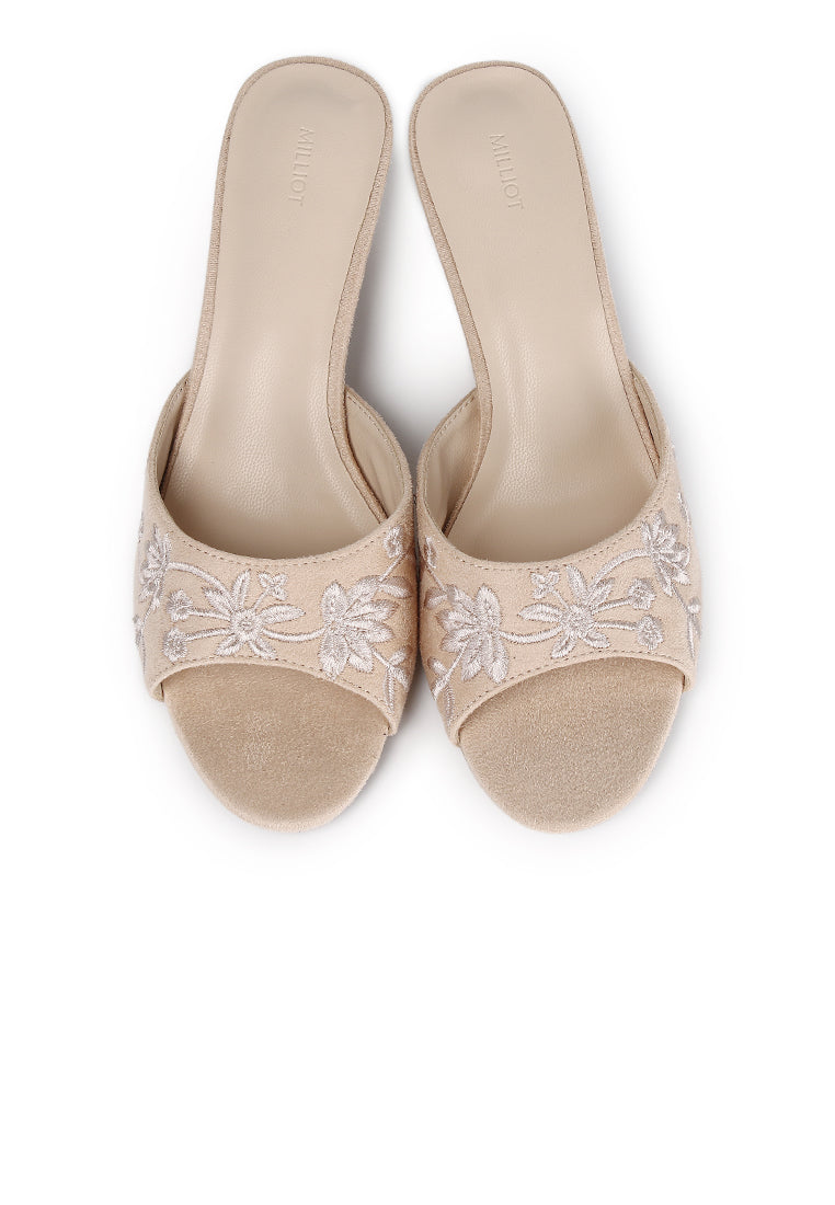 Zana Embroided Kitten Heels (Nude)