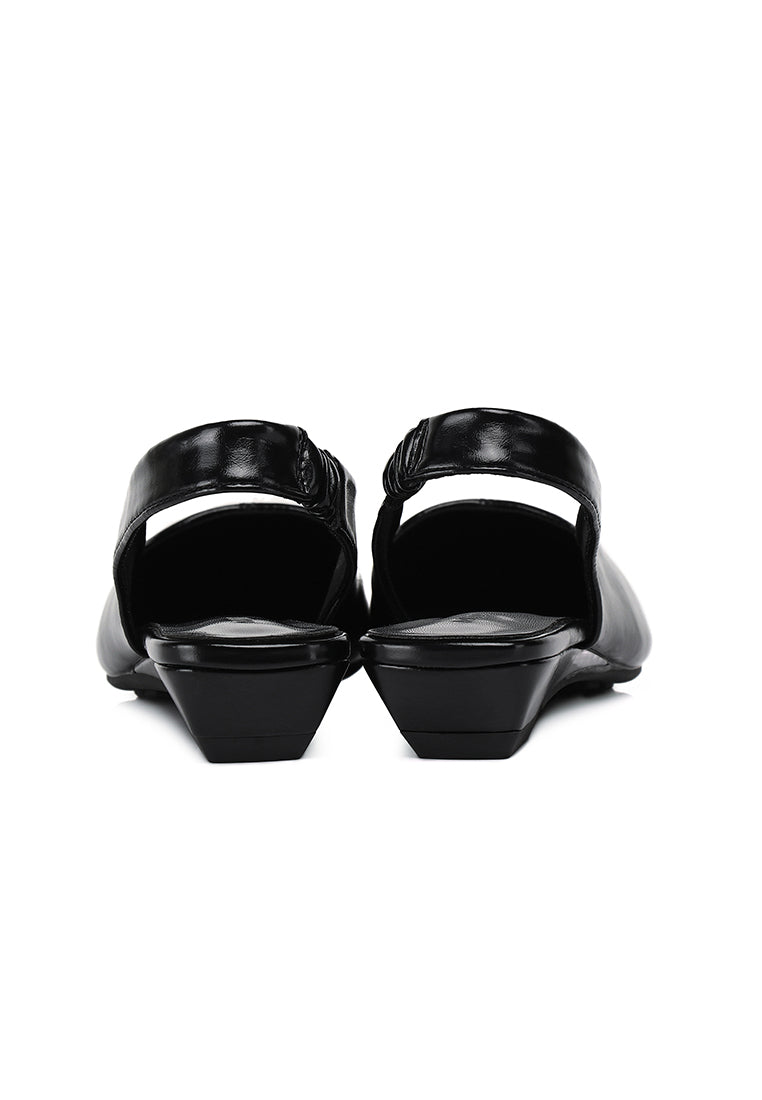 Sage Wedge Pumps (Black)