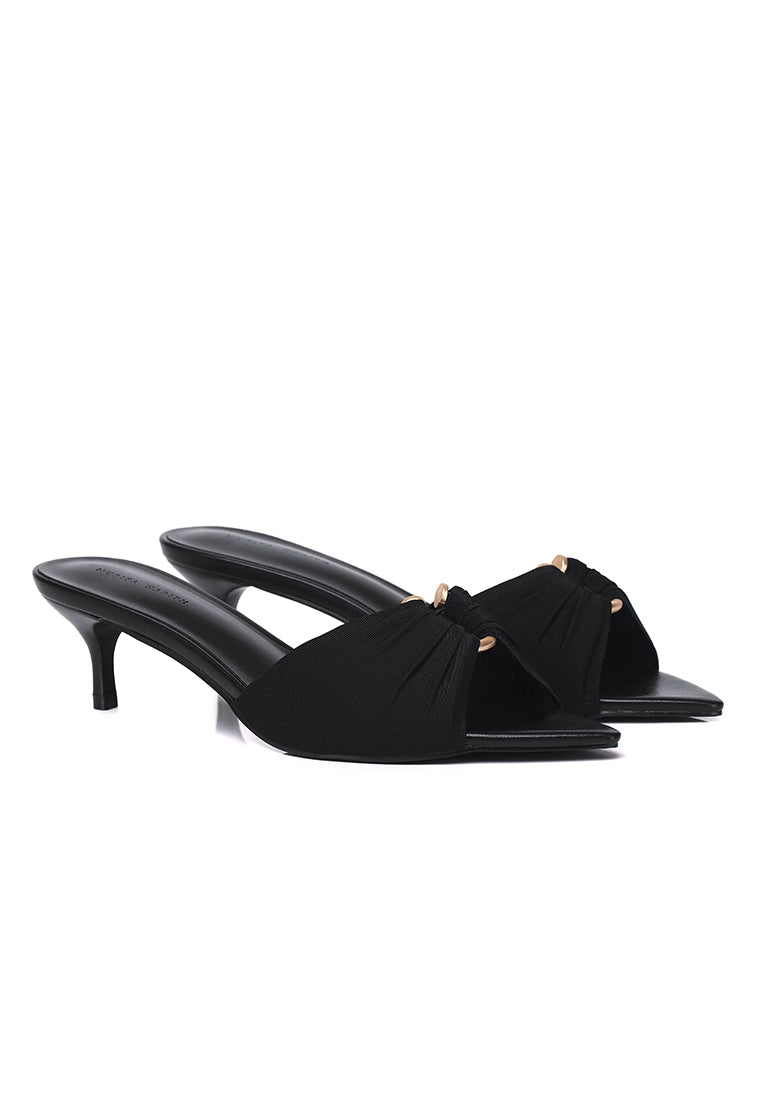 Hazeera Buckle Heels (Black)