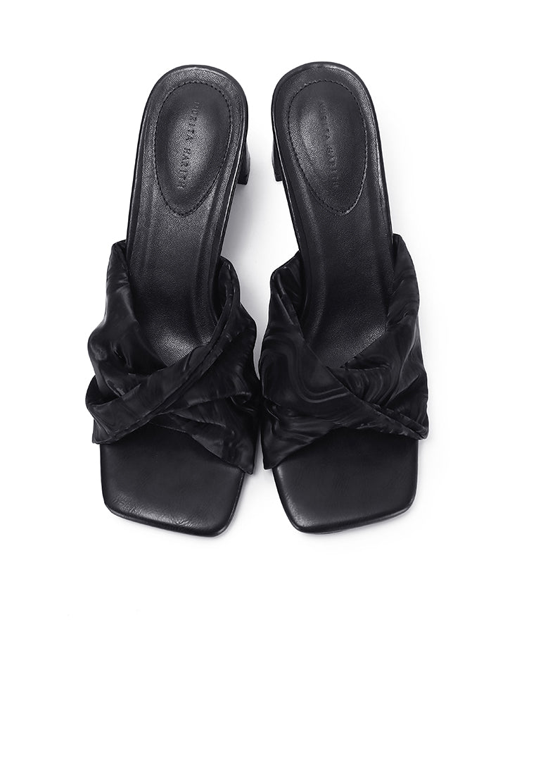 Hailey Slip Ons Mules (Black)